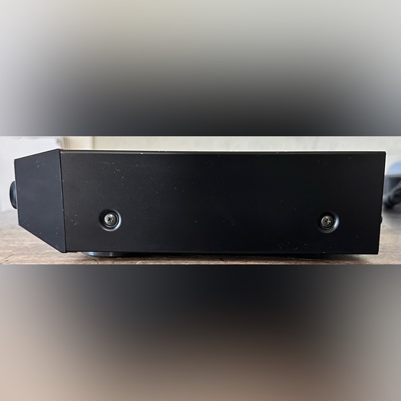 Panasonic DVD-RV32 X200 Hi-Speed Scan DVD Audio D/A Converter Player - Picture 6 of 16